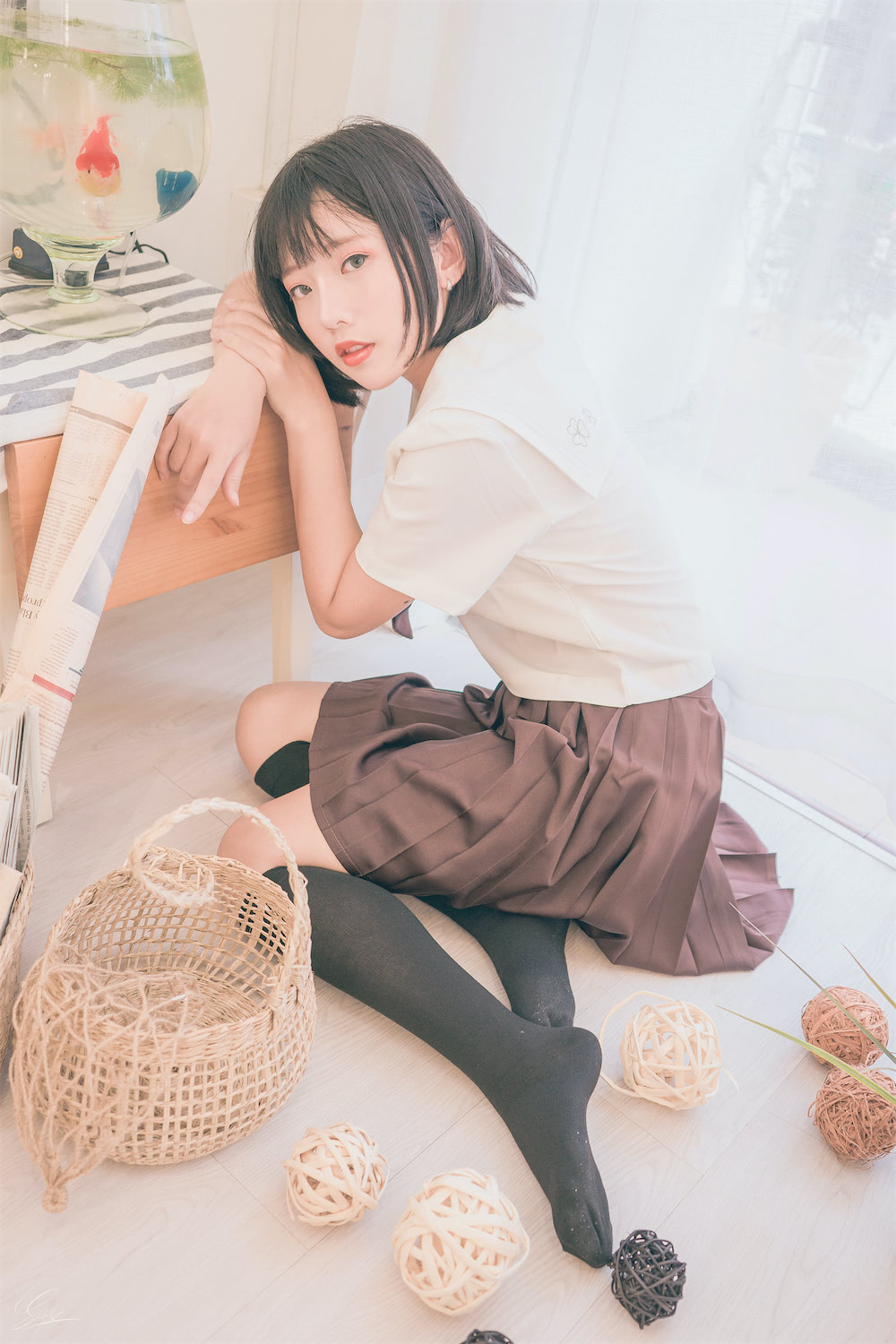 2.jpg 越南妹子MessieHuang水手服cosplay  美图写真 第2张